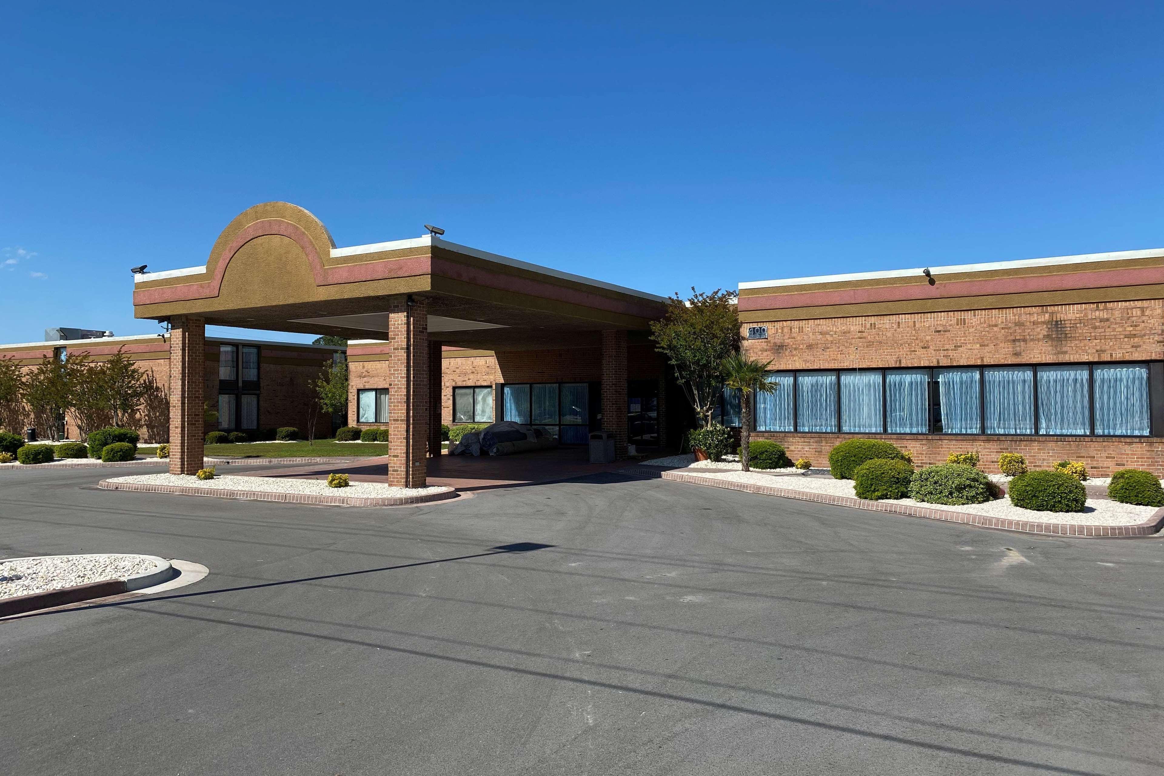 Days Inn By Wyndham Хейвлок Экстерьер фото