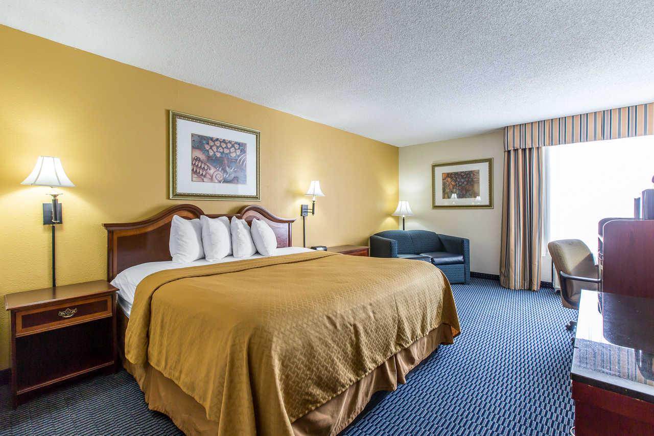 Days Inn By Wyndham Хейвлок Экстерьер фото